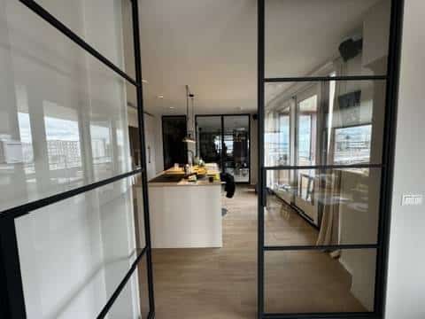 Stalen taatsdeur in RAL 7021 in Amsterdam