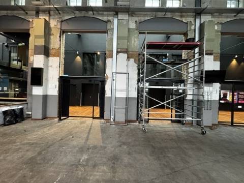 Stalen pui in het Energiehuis Dordrecht