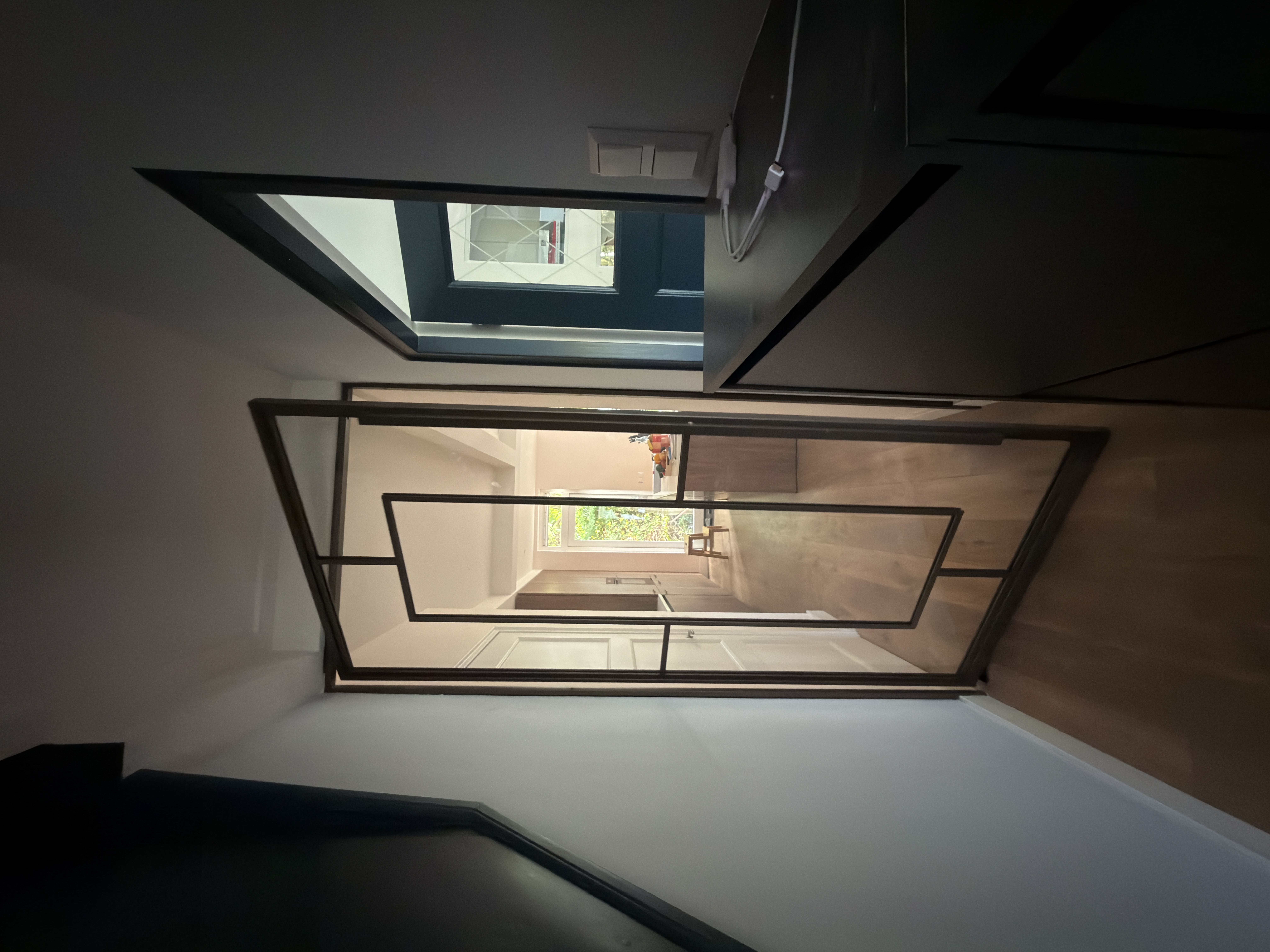Stalen deur in anonic brown structuur — Anodic Brown stalen taatsdeur in Alblasserdam